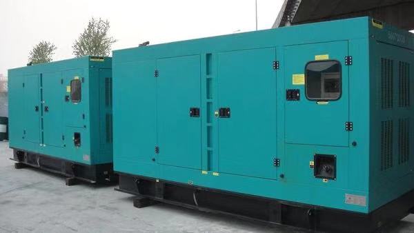 商丘二手康明斯400kw大型柴油发电机组