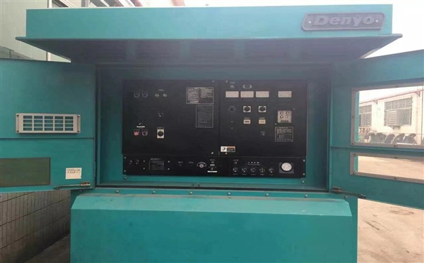 商丘二手康明斯200kw大型柴油发电机组